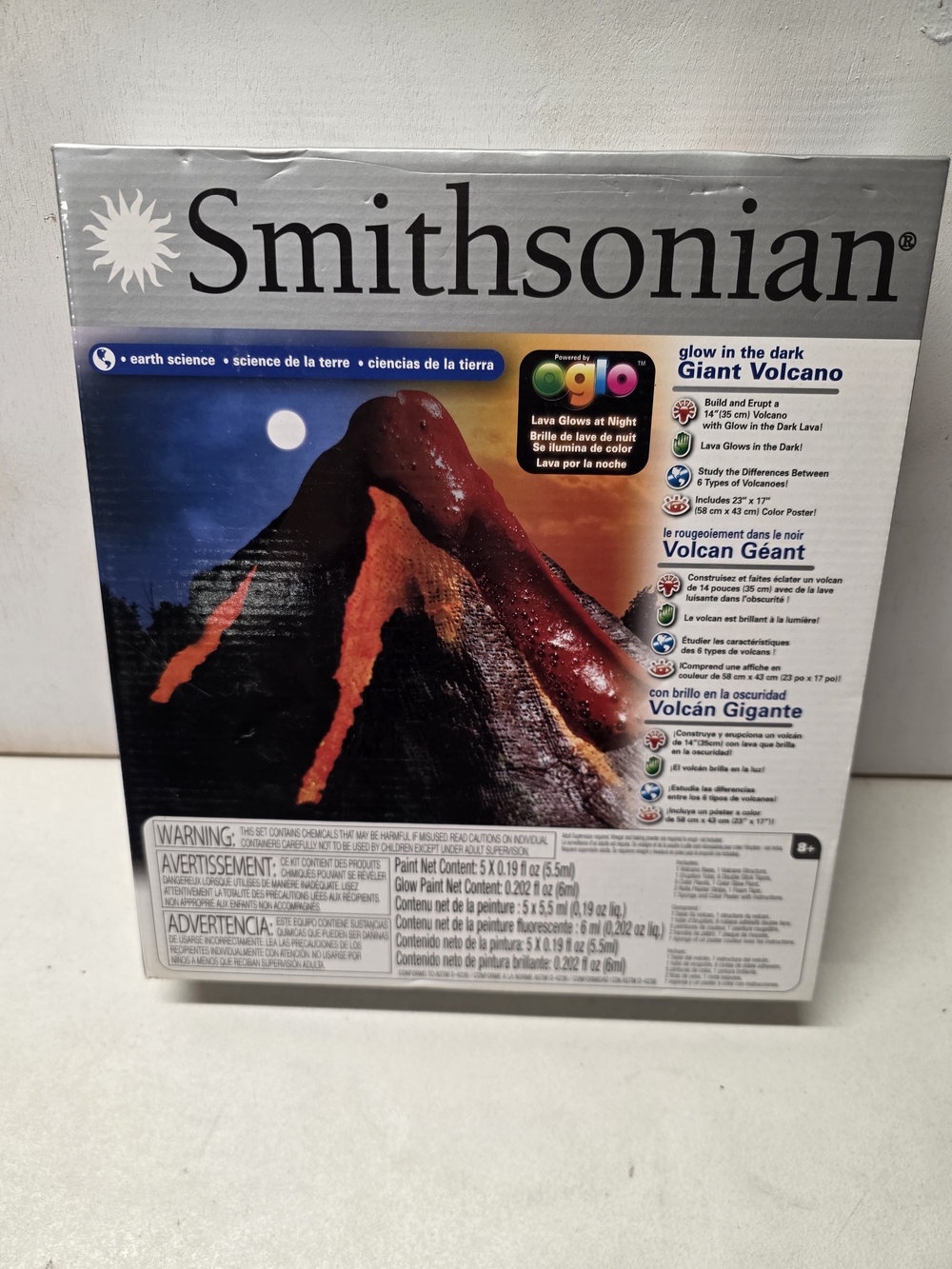 Smithsonian Glow in the Dark Giant Volcano Science Kit 14" Unopened Box Damage